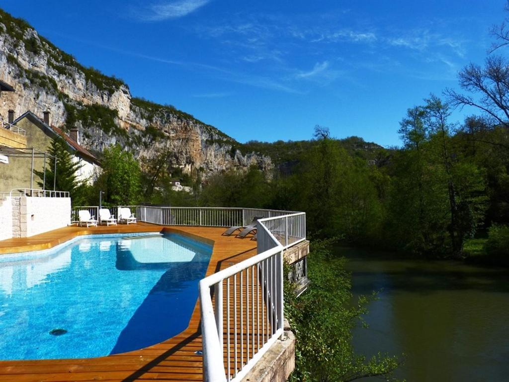 Hôtel Restaurant des Grottes du Pech Merle Cabrerets Extérieur photo