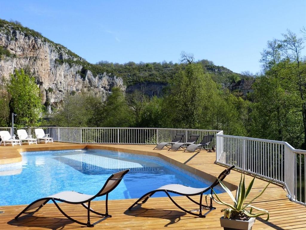 Hôtel Restaurant des Grottes du Pech Merle Cabrerets Extérieur photo
